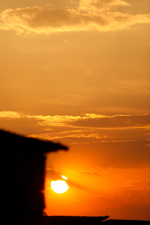 The beautiful sunset entering Burundi. Pic: Harald Viken